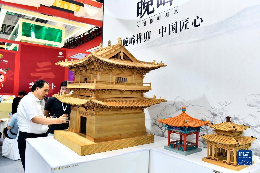 抢庄牛牛棋牌下载